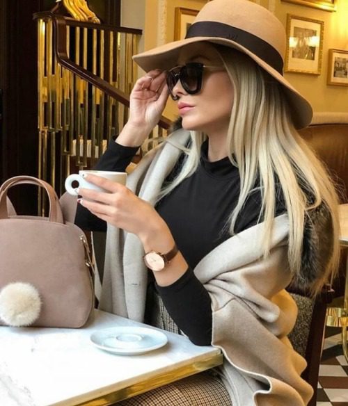 Cómo crear un look básico con estilo en 5 minutos