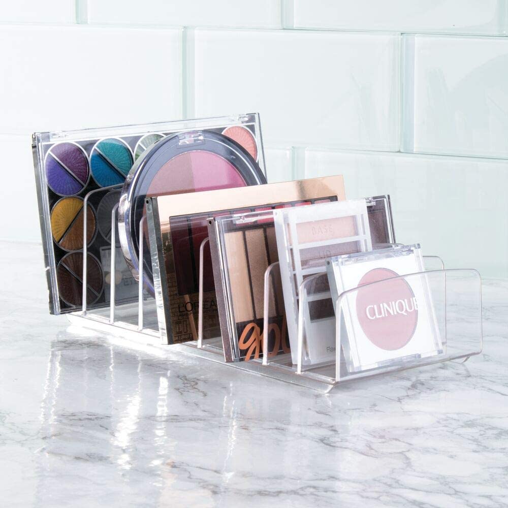 Organizador de paletas de maquillaje. Paletas de sombras de ojos y rostro básicas. Urban decay, Charlotte Tilbury, Huda Beauty, Anastasia Beverly Hills. Charlotte Tilbury Urban Decay Huda Beauty