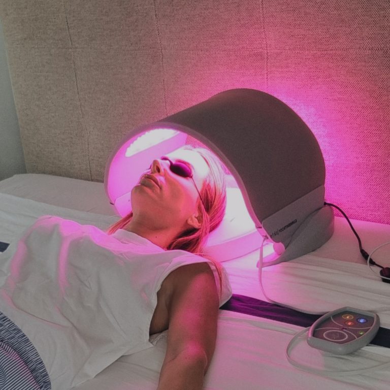 Dermalux Flex, la poderosa luz LED que todo lo cura Dermalux Flex, la poderosa luz LED que todo lo cura