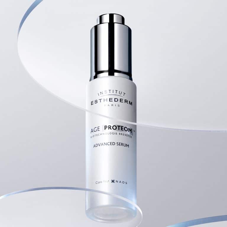 Libera el potencial antioxidante de los sérums de cuidado facial con proteoma, que luchan contra el estrés oxidativo y la salud de la piel.